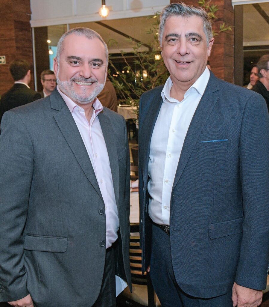 Émerson Freitas e Paulo Roberto de Oliveira, ex e atual presidente da ADPI (Gerson Lima)