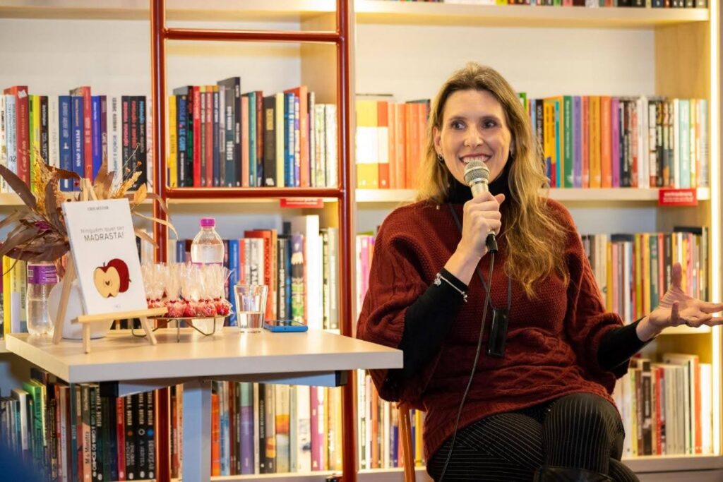Cris Aguiar é terapeuta familiar e autora de Ninguém Quer Ser Madrasta (Cassiano Rosário)